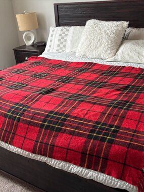 Vintage Clyde Red Tartan Plaid Throw Blanket with Fringe - Made in Italy - Wool